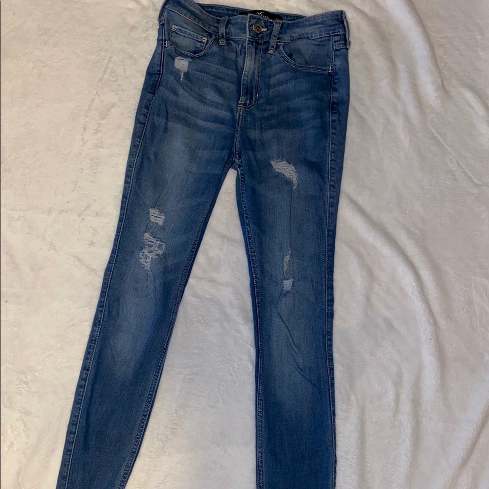 Hollister ripped skinny jeans highwaisted